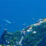 Paradise ベッド・アンド・ブレックファスト