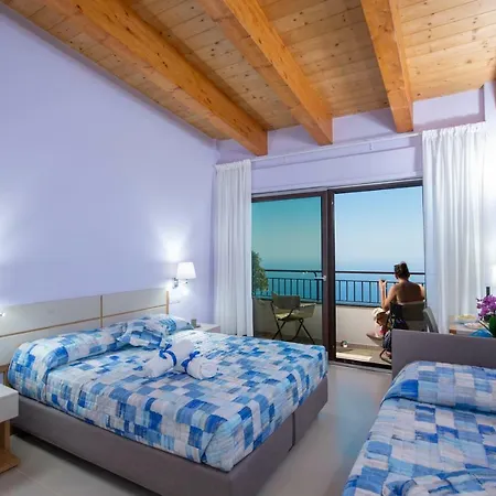 Paradise 3* Agerola