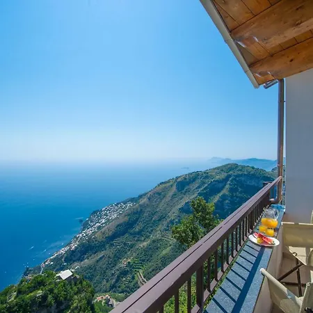 Bed and Breakfast Paradise