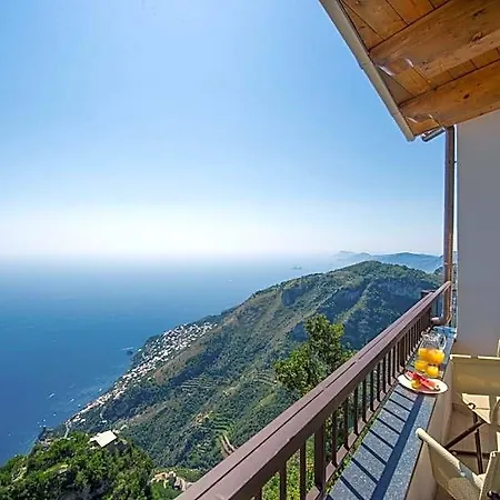 Paradise 4* Аджерола