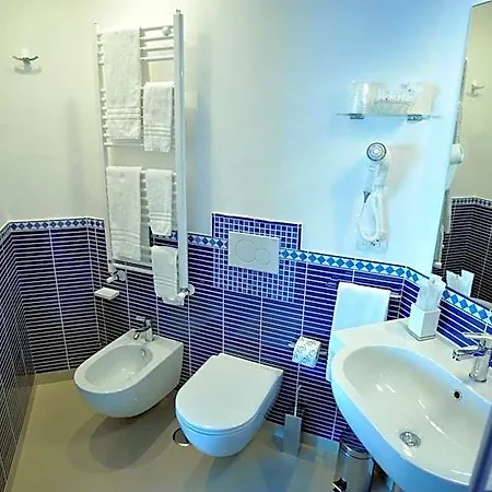 Paradise Отель типа 